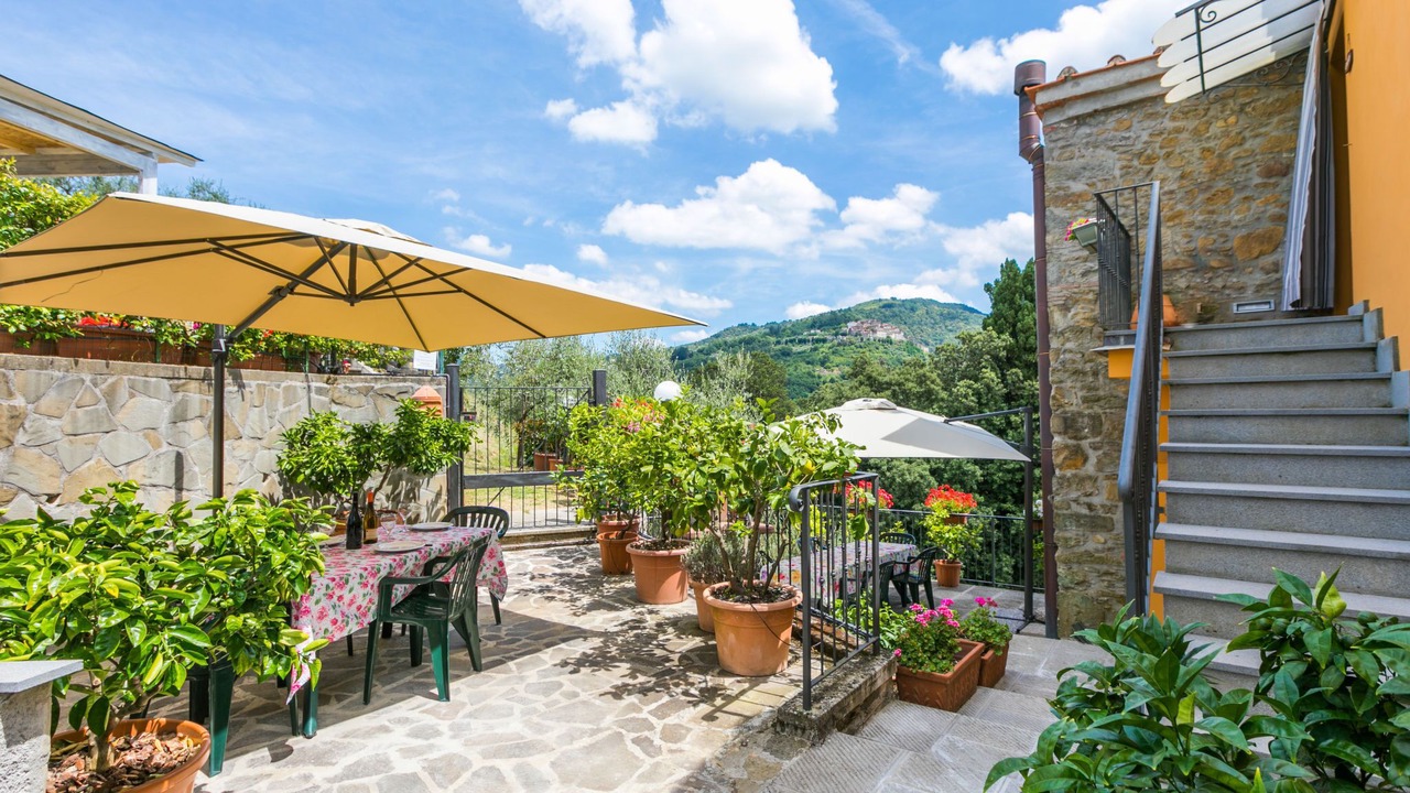 Photo of Outdoor in Aramo