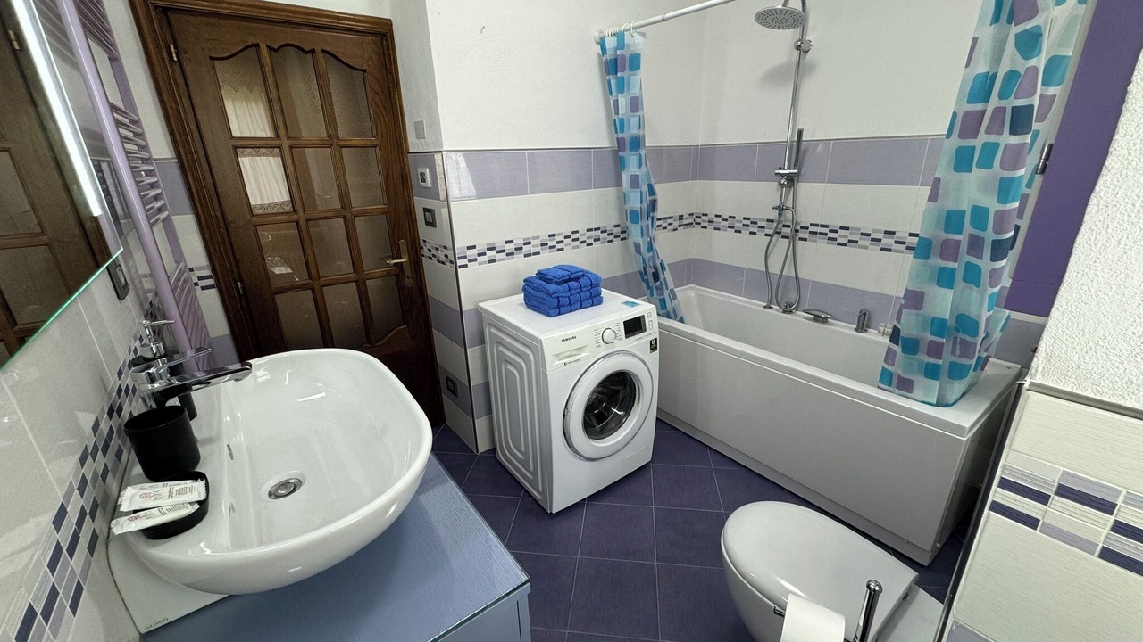 Photo of Bathroom in Aisone