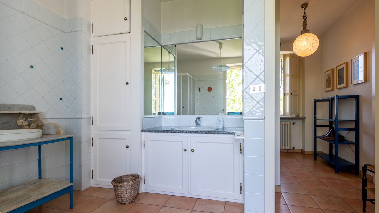 Photo of Bedroom in San Damiano dʼAsti