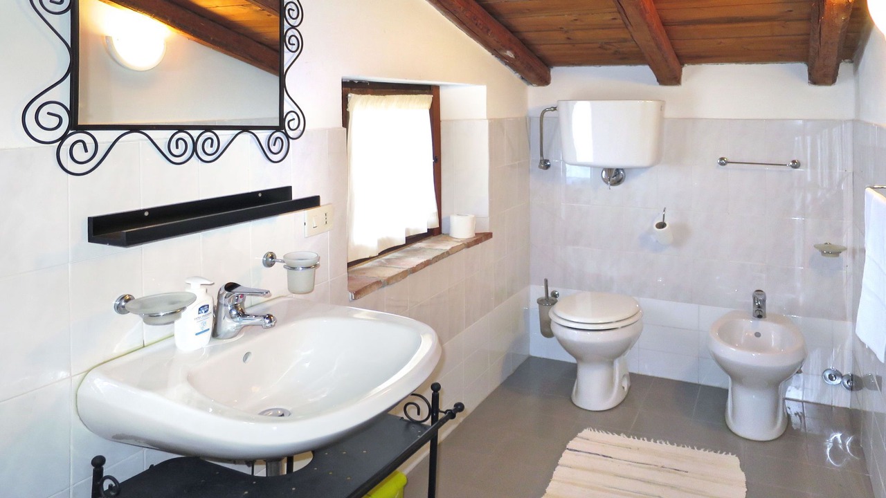 Photo of Bathroom in Santo