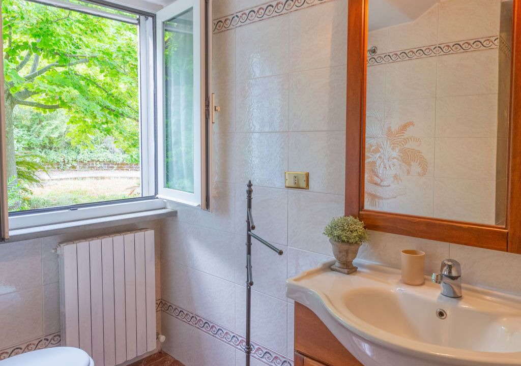 Photo of Bathroom in Tortoreto
