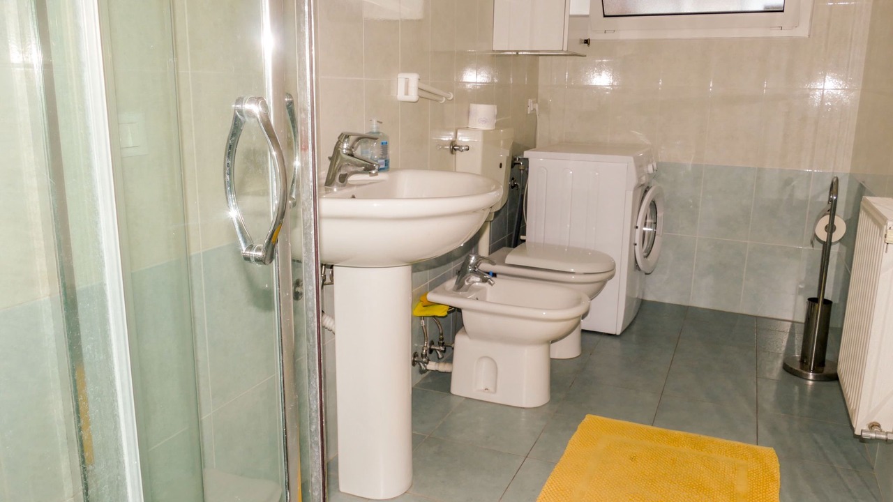 Photo of Bathroom in Terzorio