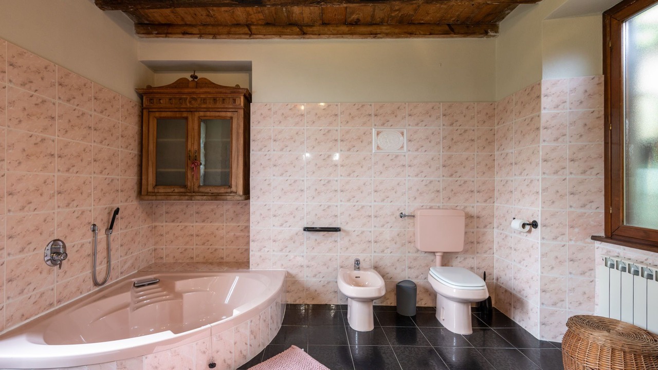 Photo of Bathroom in Cannero Riviera