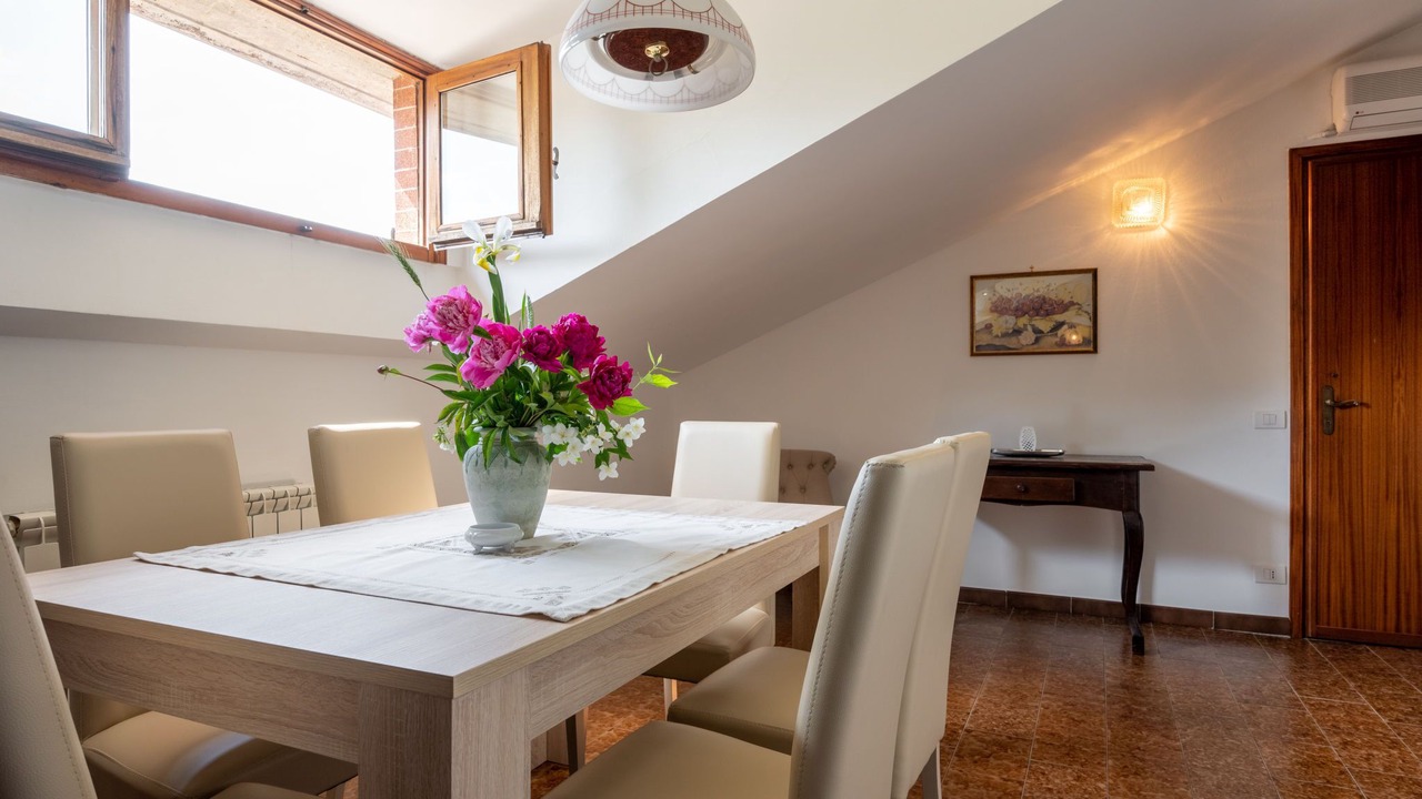 Photo of Bedroom in Castagnole delle Lanze