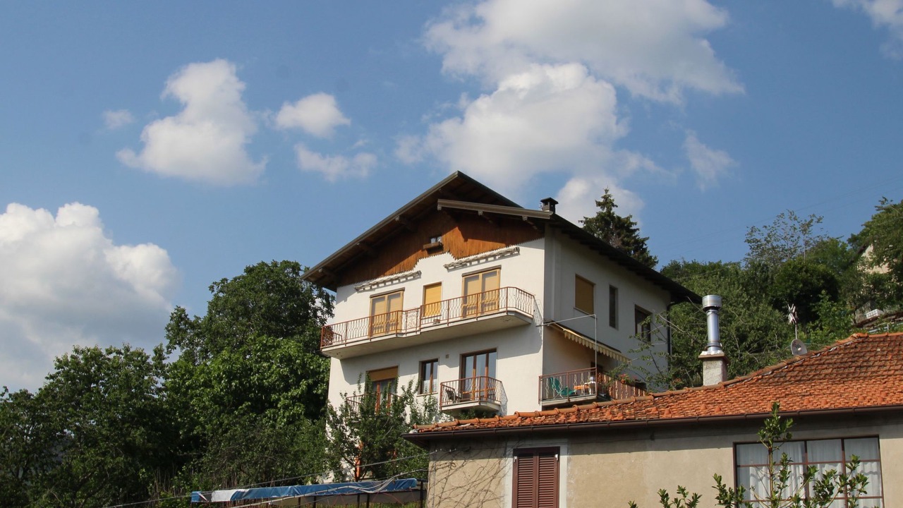 Photo of Others in Aurano