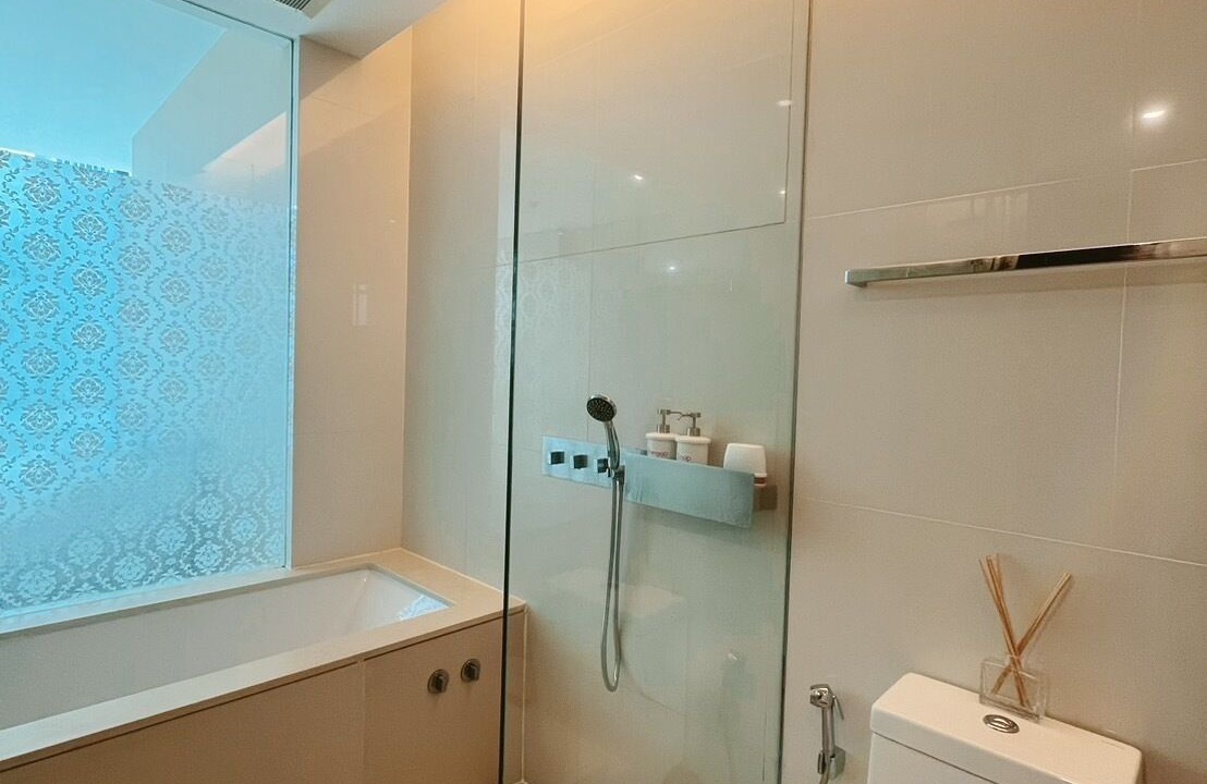 Photo of Bathroom in Khlong Toei Nuea