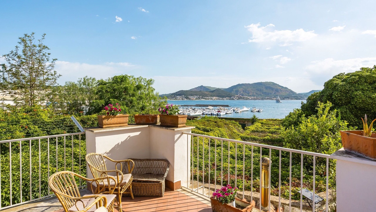 Photo of Patio Balcony in Bacoli