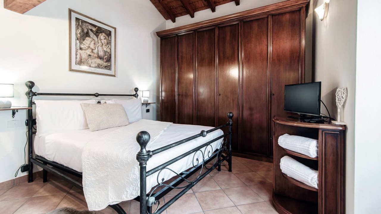 Photo of Bedroom in Blevio