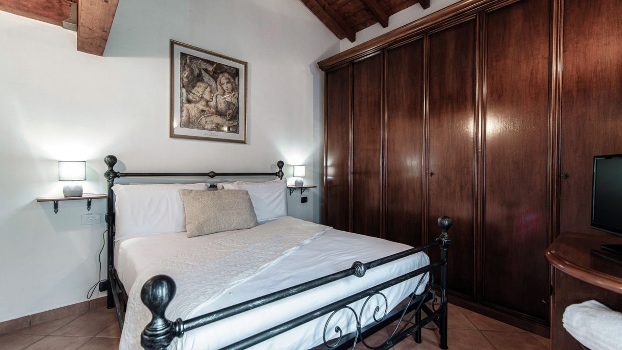 Photo of Bedroom in Blevio