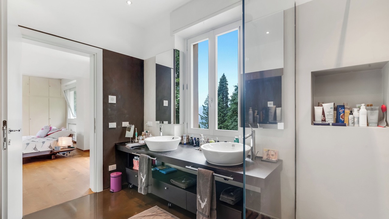 Photo of Bathroom in Ex Sottostazione