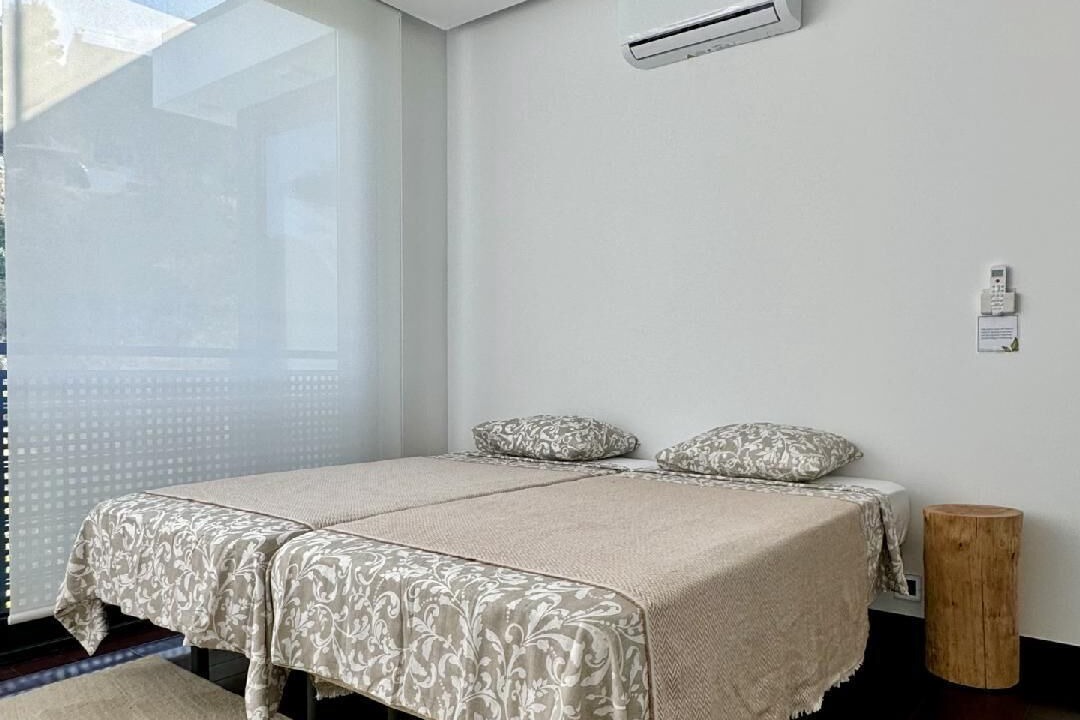 Photo of Bedroom in Llanca