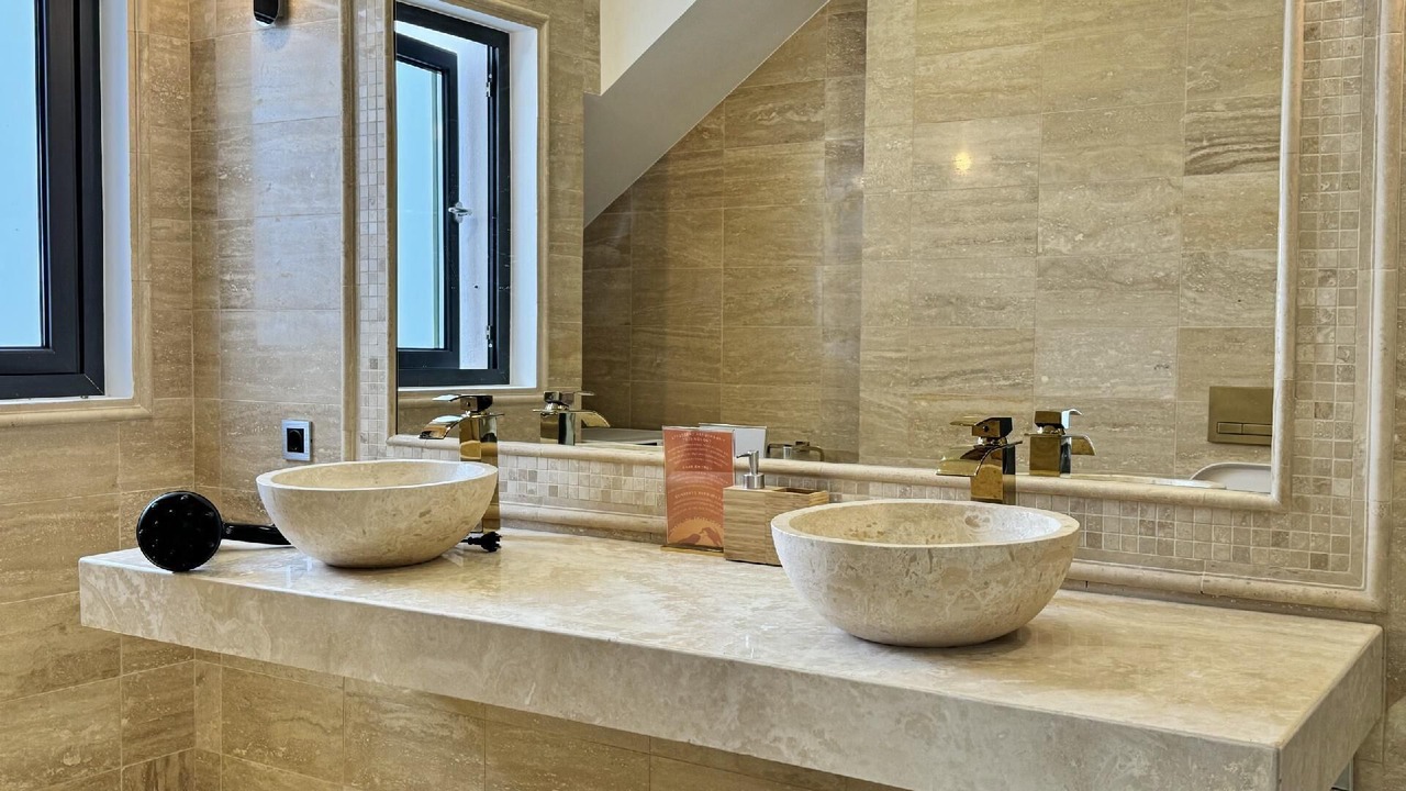 Photo of Bathroom in Llanca