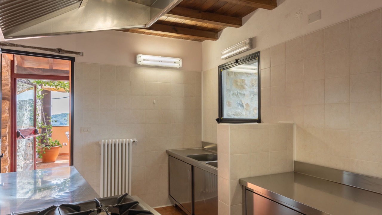 Photo of Bedroom in Villa Viani