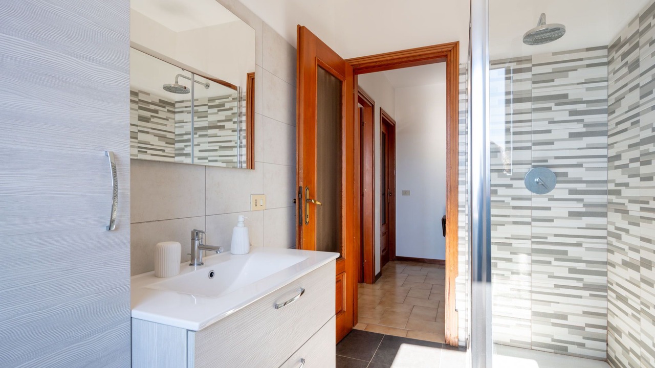 Photo of Bathroom in Pella