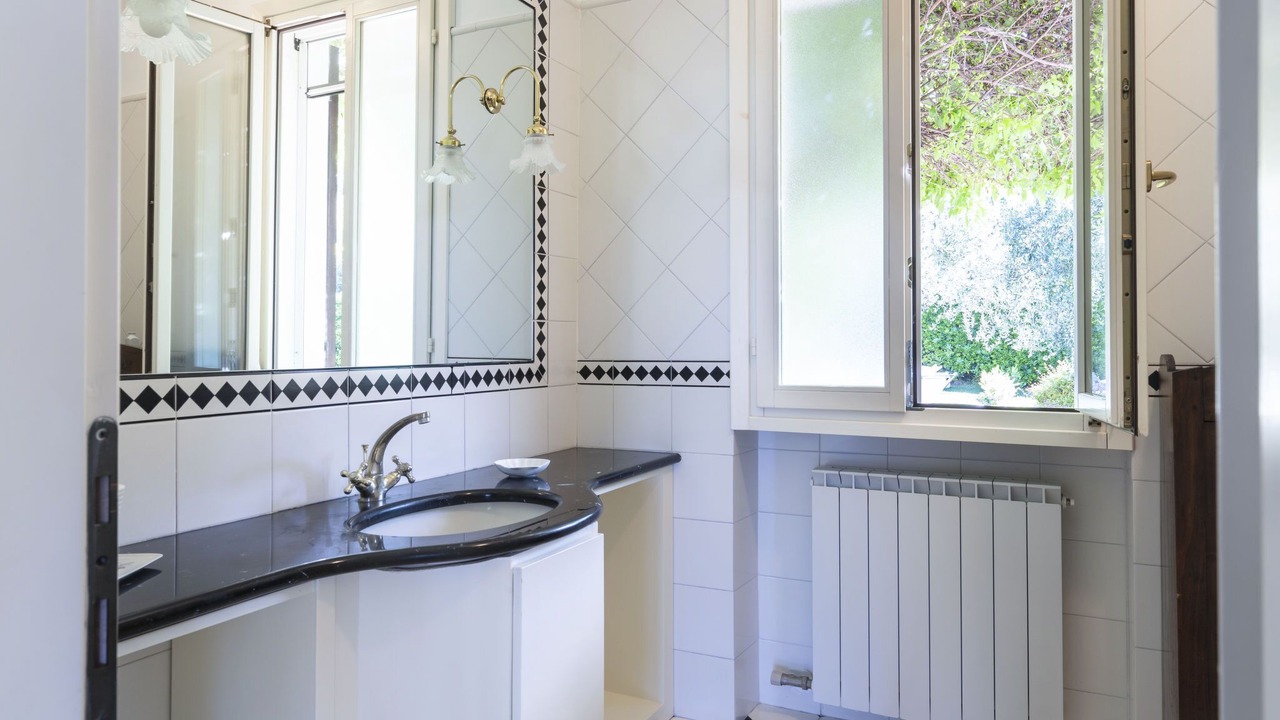 Photo of Bathroom in Monade Santa Lucia
