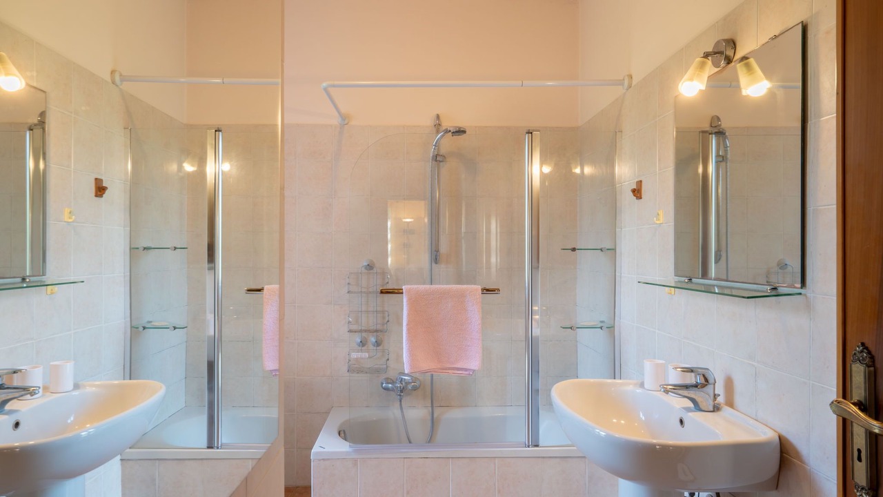 Photo of Bathroom in Diano San Pietro