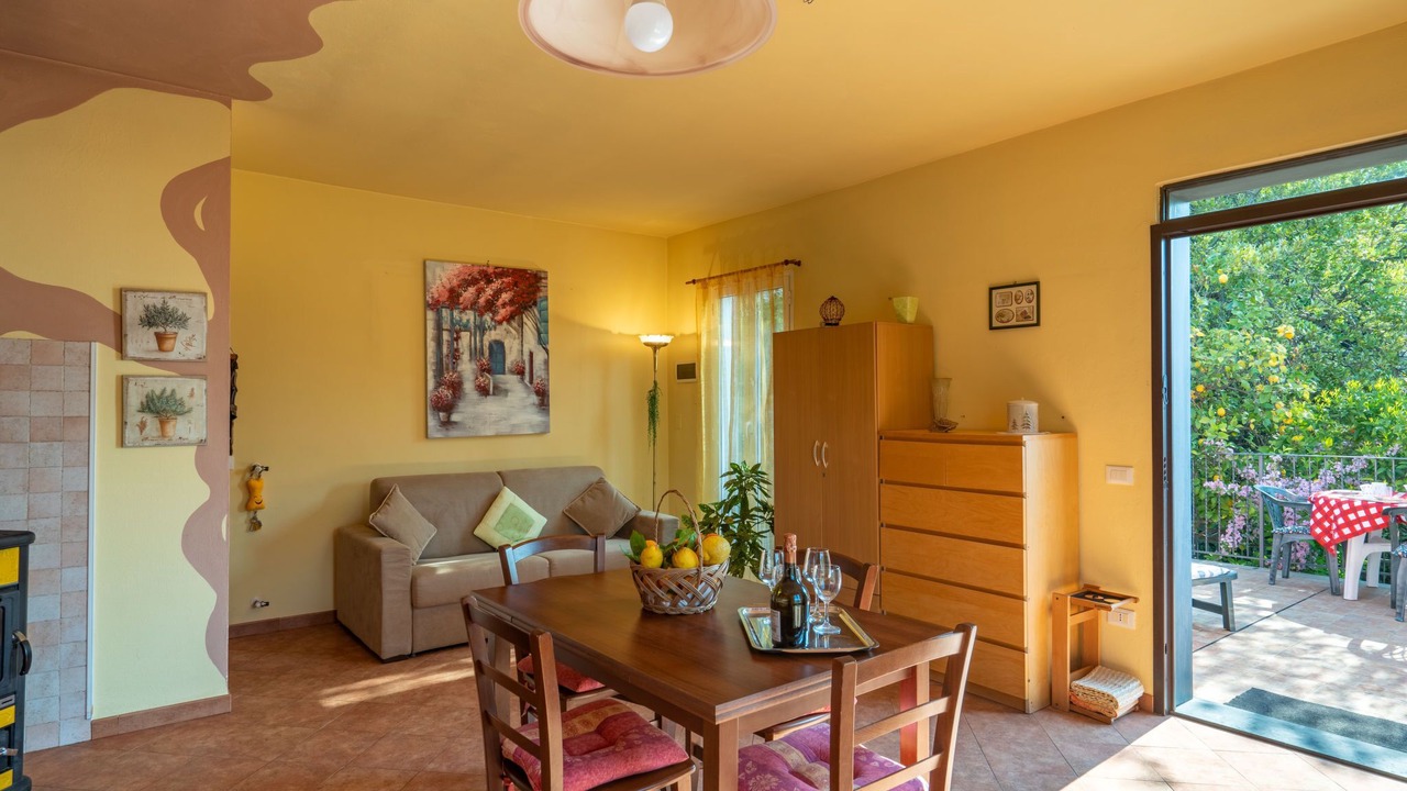 Photo of Livingroom in Diano San Pietro