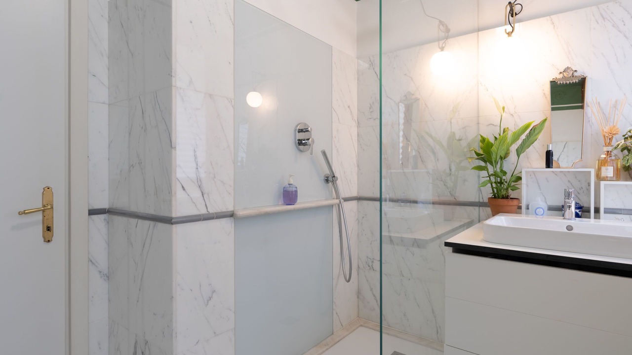 Photo of Bathroom in Capo Mimosa-Rollo