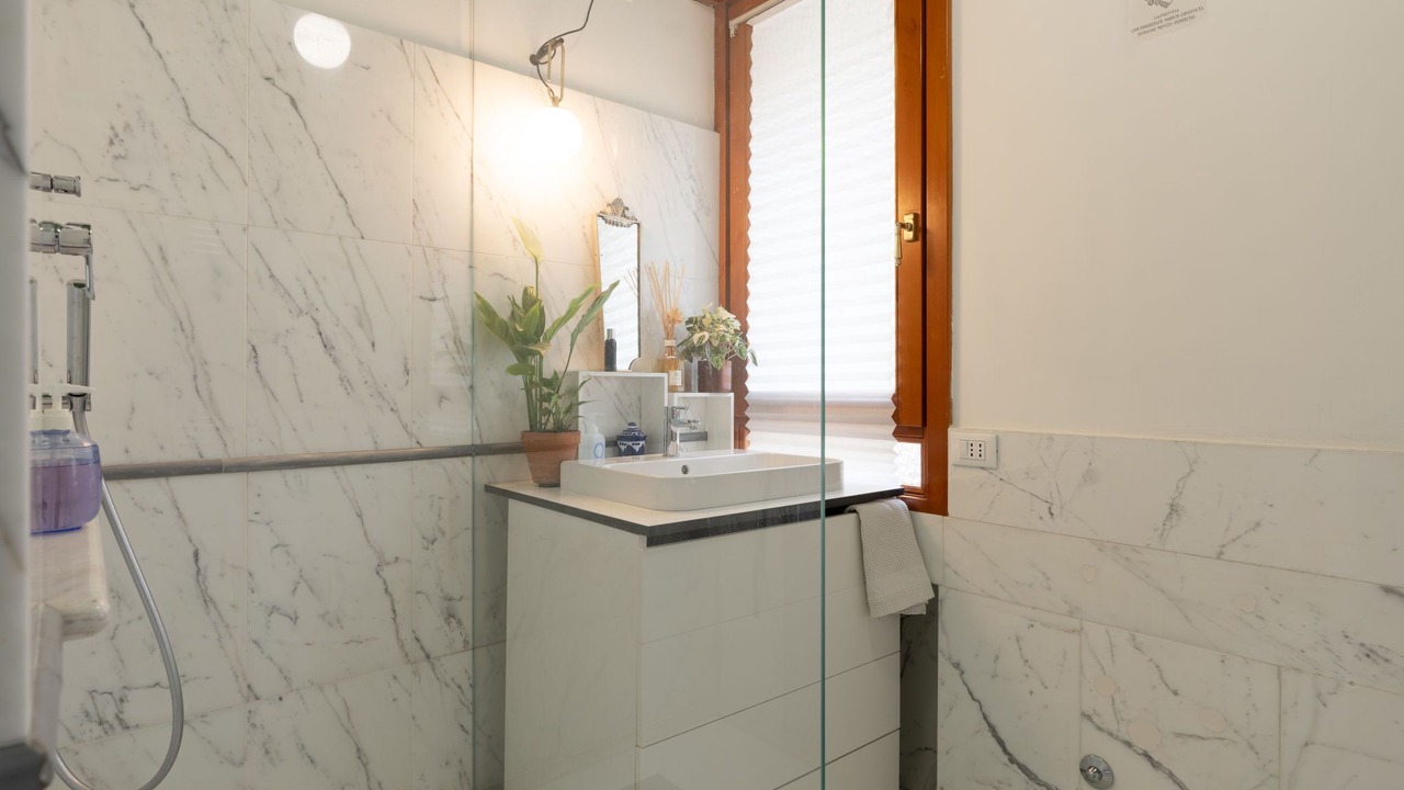 Photo of Bathroom in Capo Mimosa-Rollo