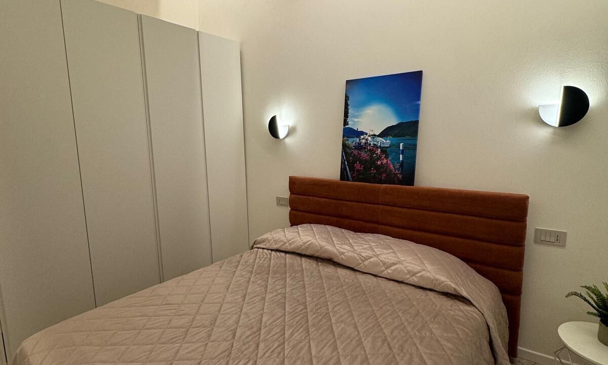 Photo of Bedroom in Sale Marasino