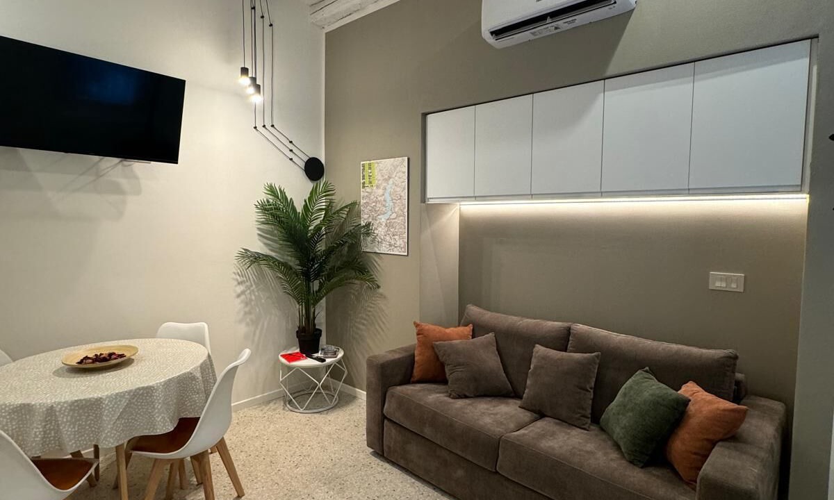 Photo of Livingroom in Sale Marasino