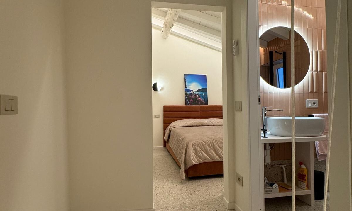 Photo of Bedroom in Sale Marasino