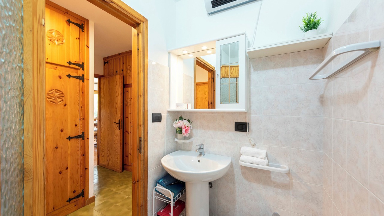 Photo of Bathroom in Sauze d'Oulx