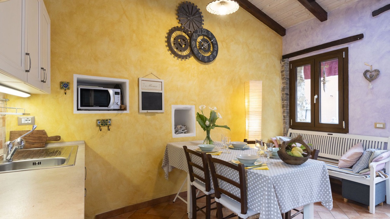 Photo of Bedroom in Diano Arentino