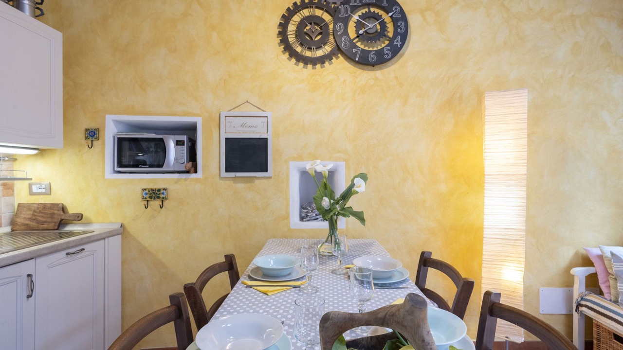 Photo of Bedroom in Diano Arentino