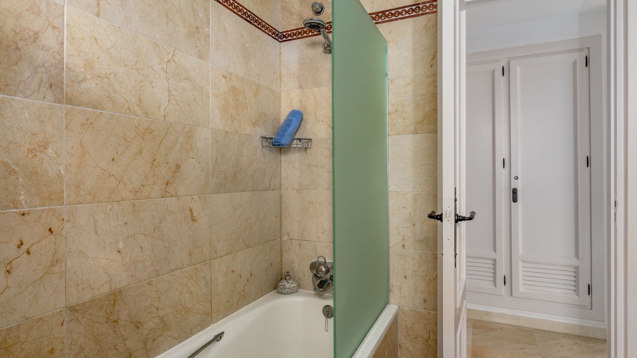 Photo of Bathroom in Casares del Mar