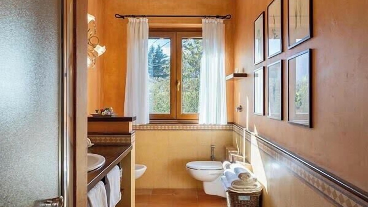 Photo of Bathroom in Lesa