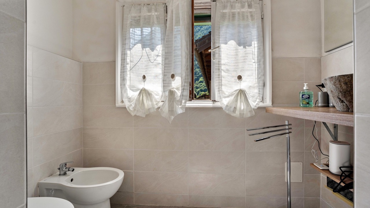 Photo of Bathroom in Balmuccia