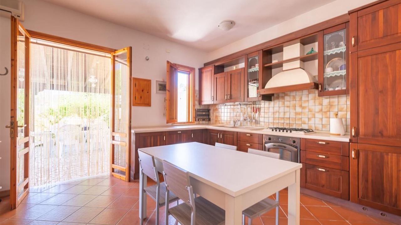 Photo of Kitchen in Torre Specchia Ruggeri