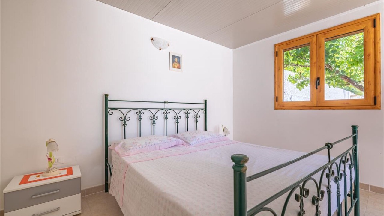 Photo of Bedroom in Torre Specchia Ruggeri