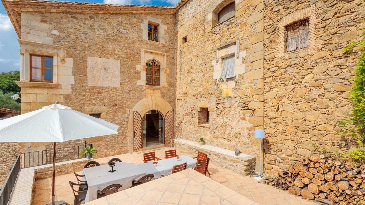 Photo of Outdoor in Sant Jordi Desvalls