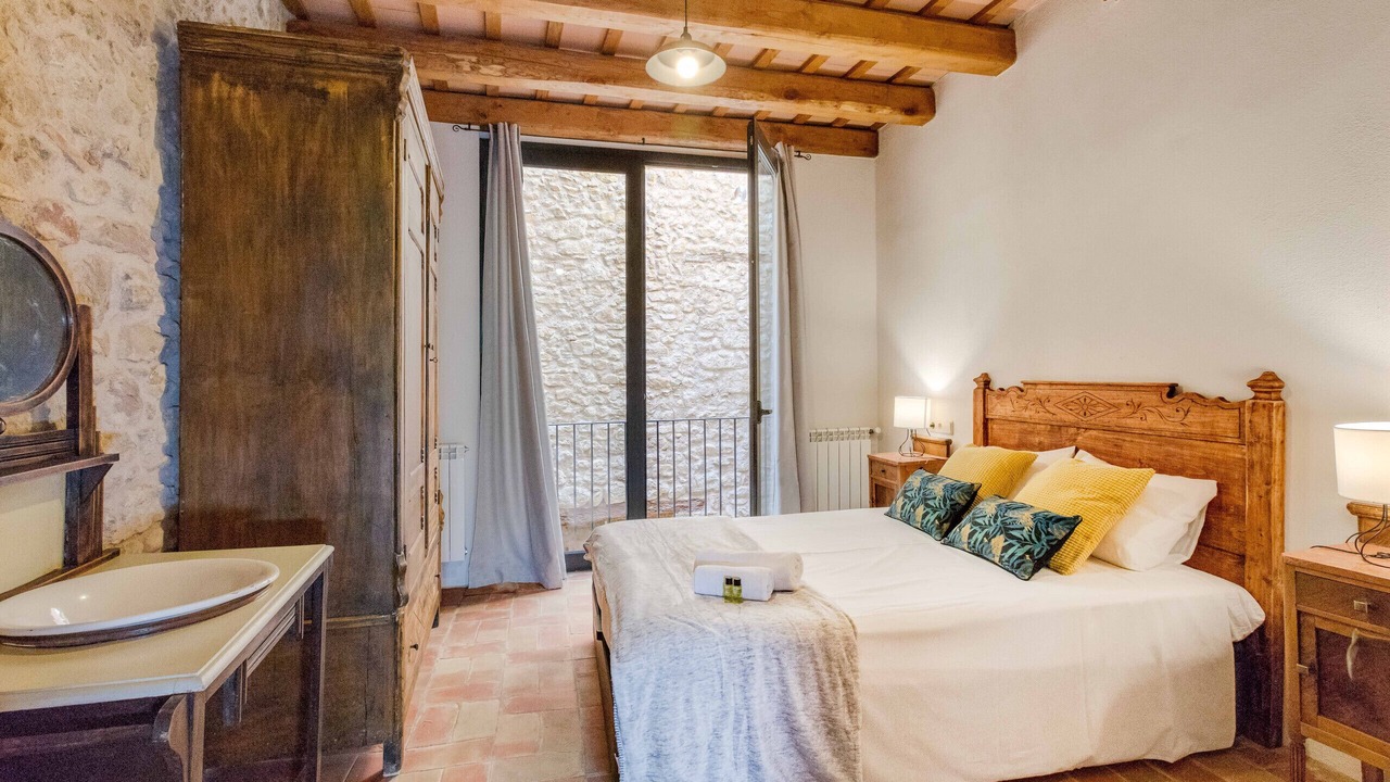 Photo of Bedroom in Sant Jordi Desvalls