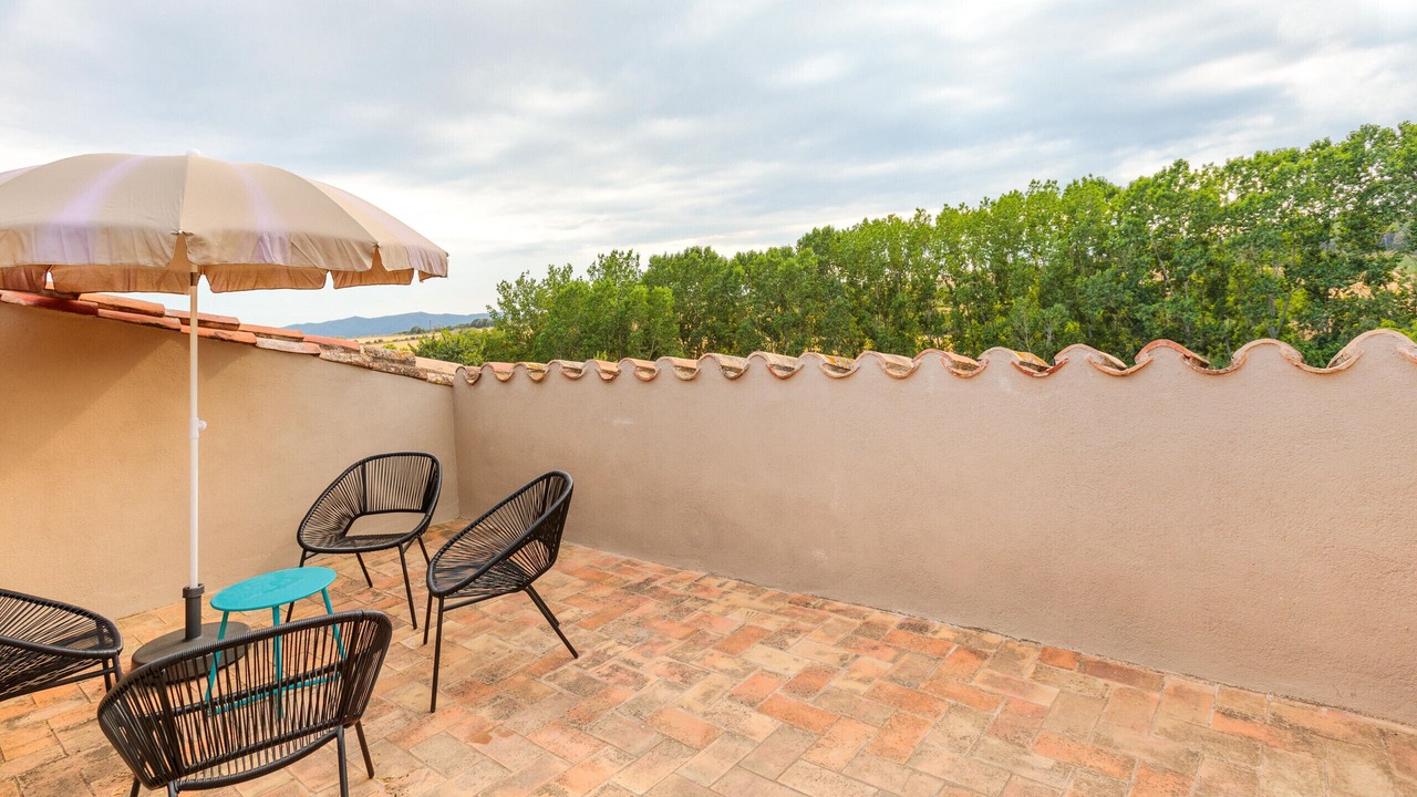 Photo of Patio Balcony in Sant Jordi Desvalls