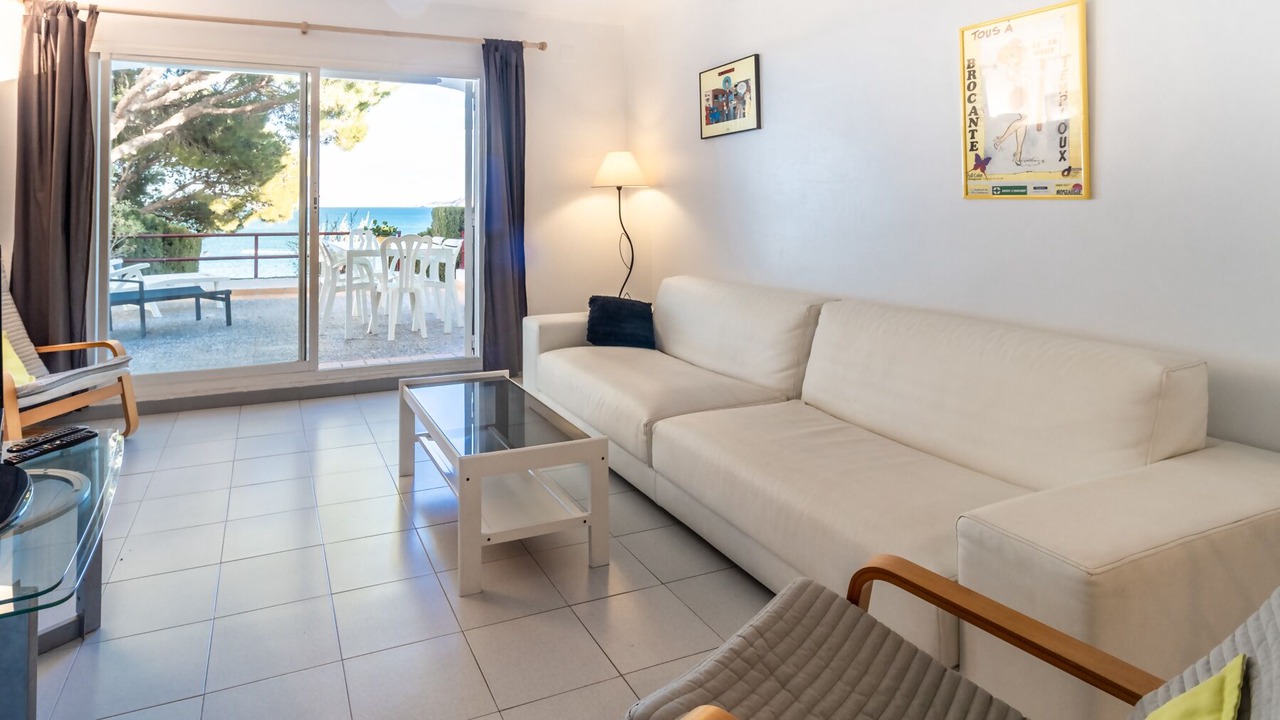 Photo of Livingroom in Llanca