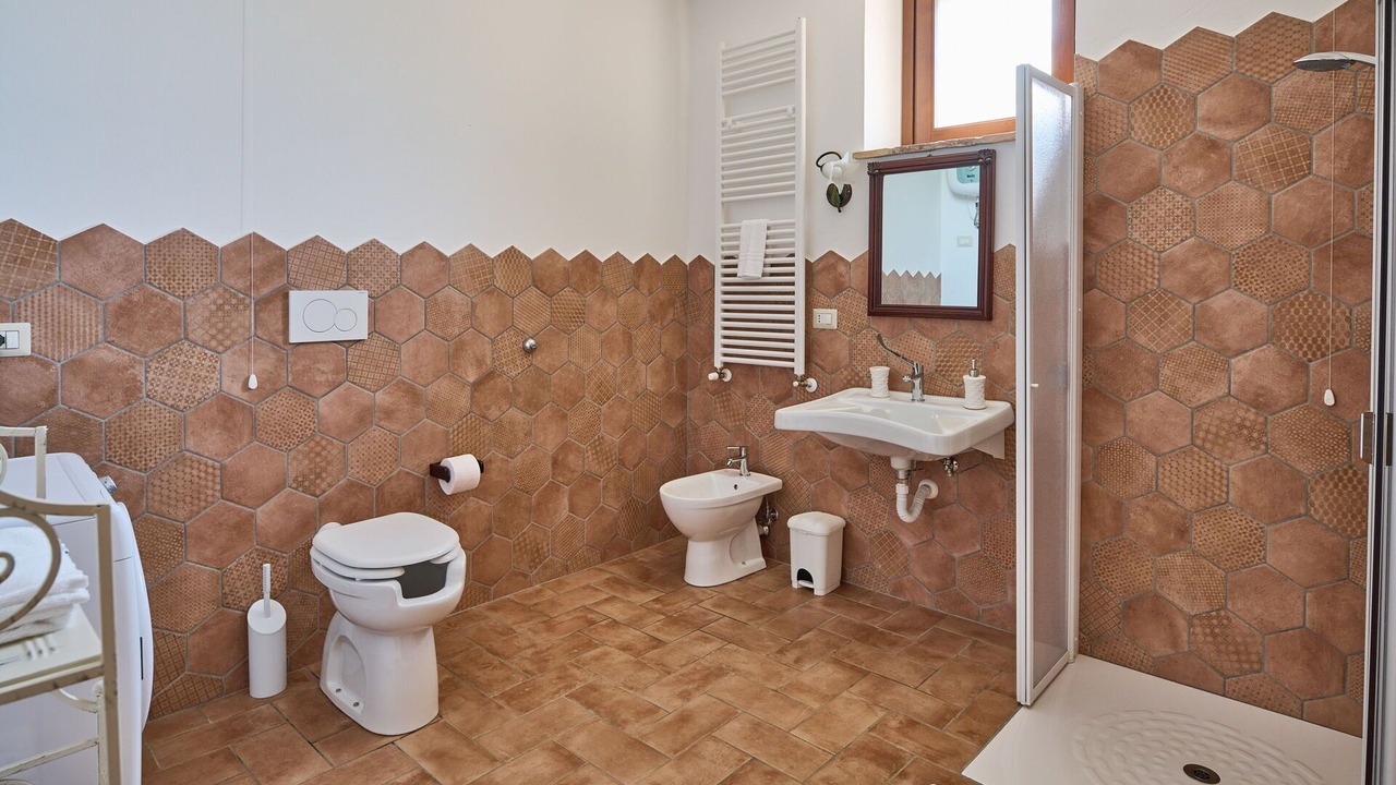 Photo of Bathroom in Agello