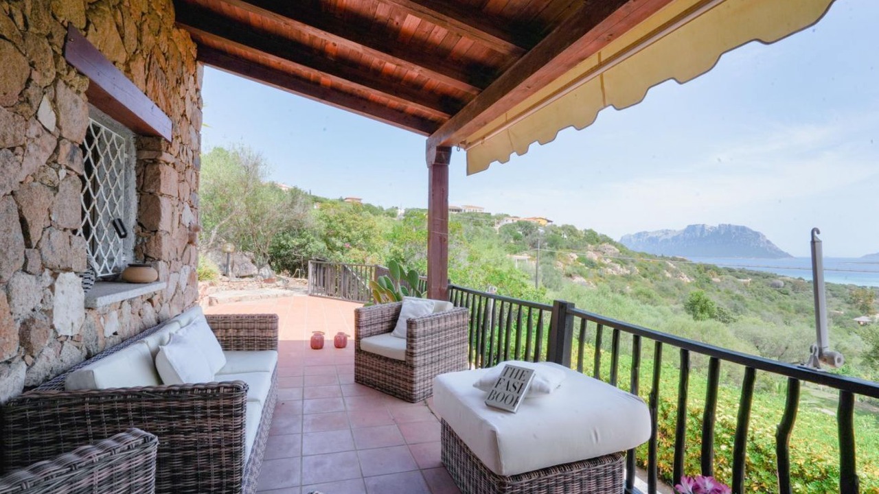 Photo of Patio Balcony in Porto Istana