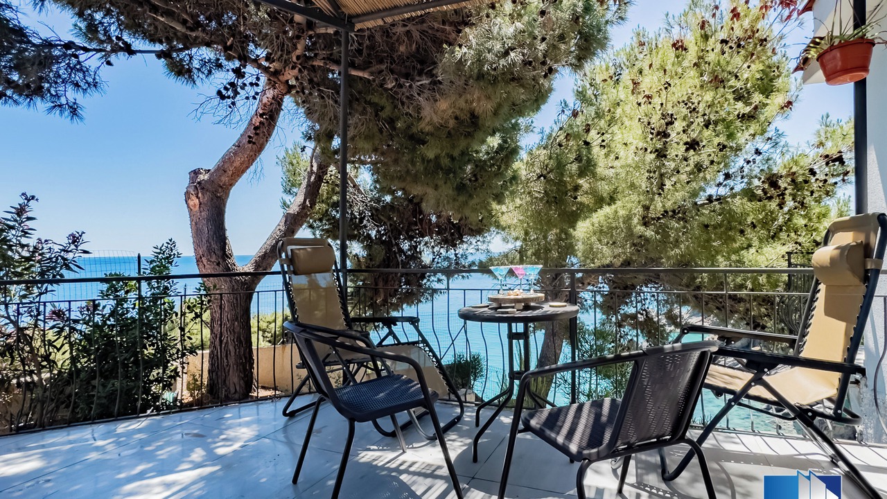 Photo of Outdoor in Caminia