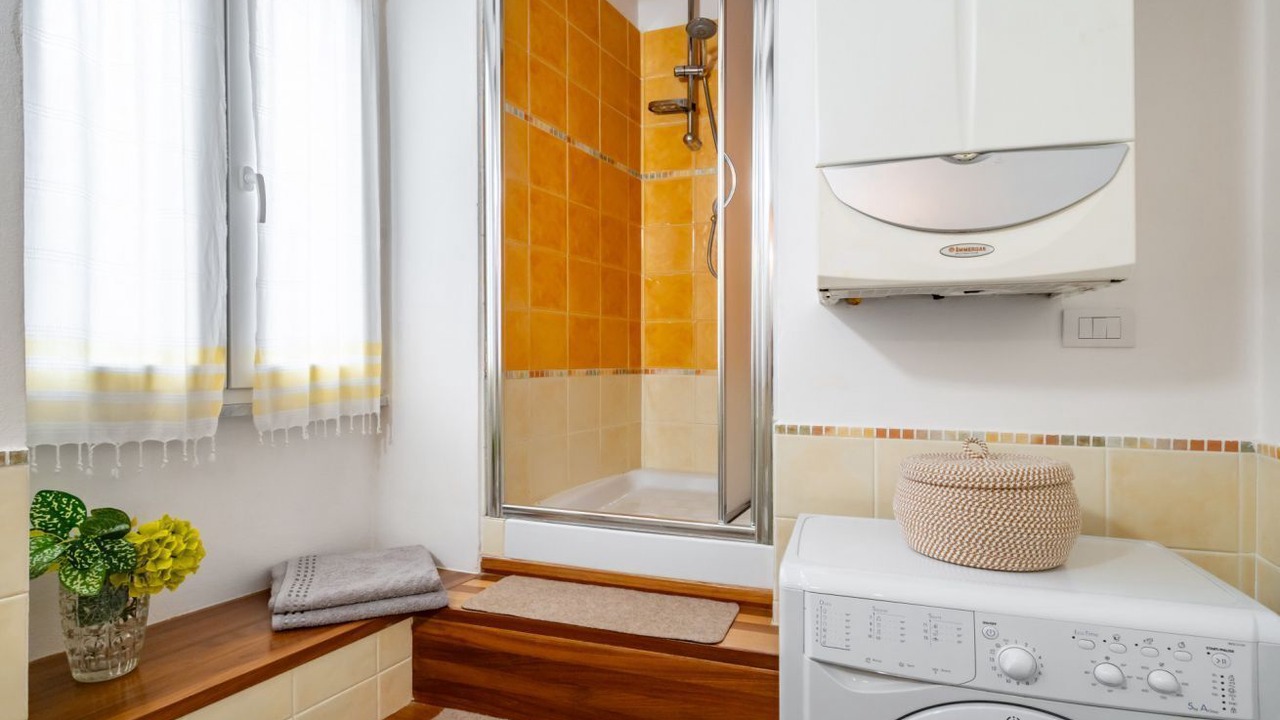 Photo of Bathroom in Arcola