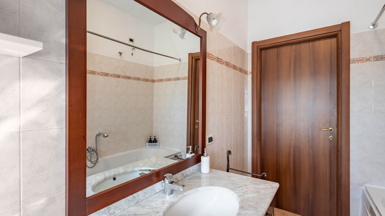Photo of Bathroom in Travaco Siccomario