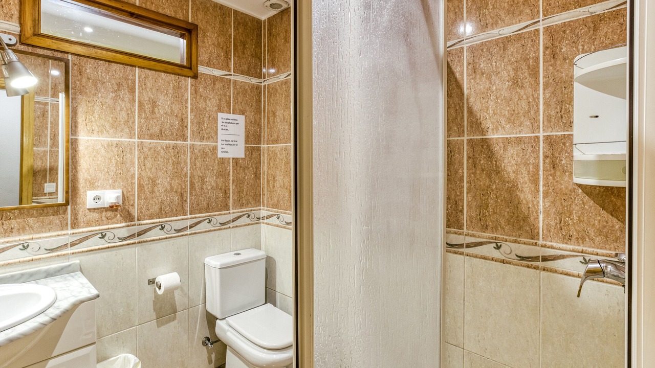 Photo of Bathroom in Perelada