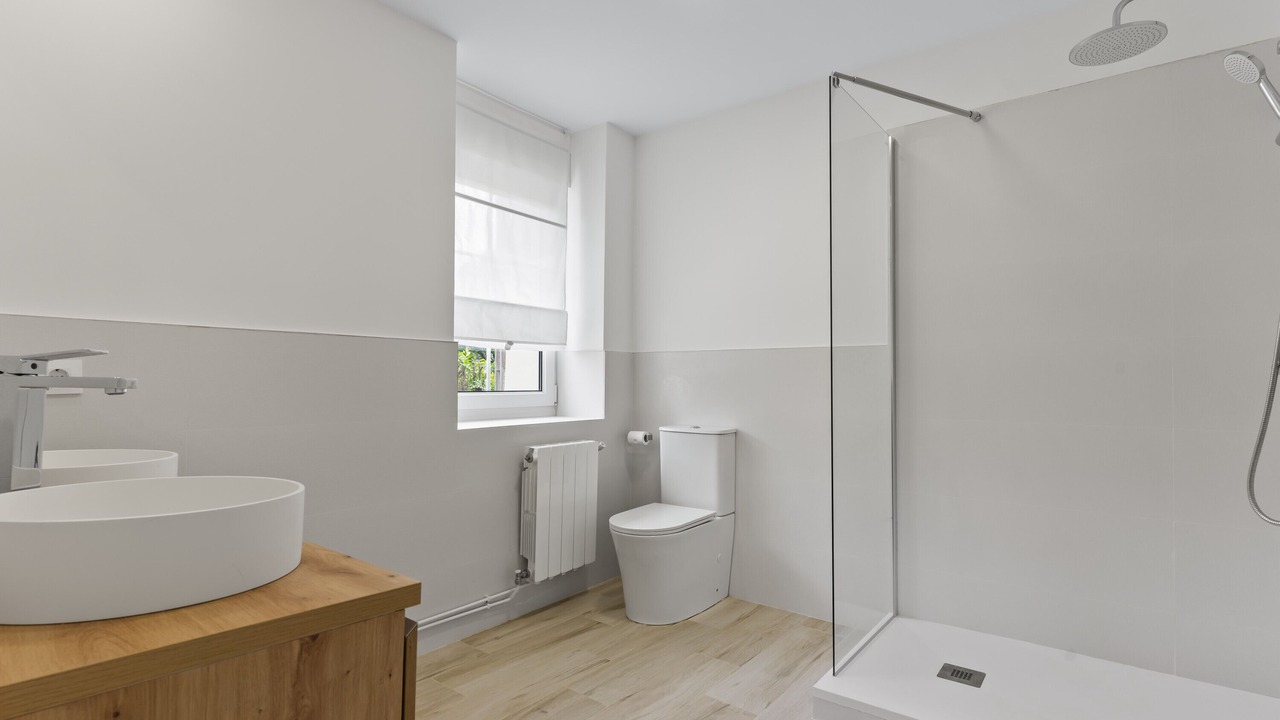 Photo of Bathroom in Novales