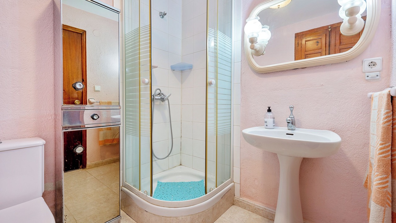 Photo of Bathroom in Ardenya