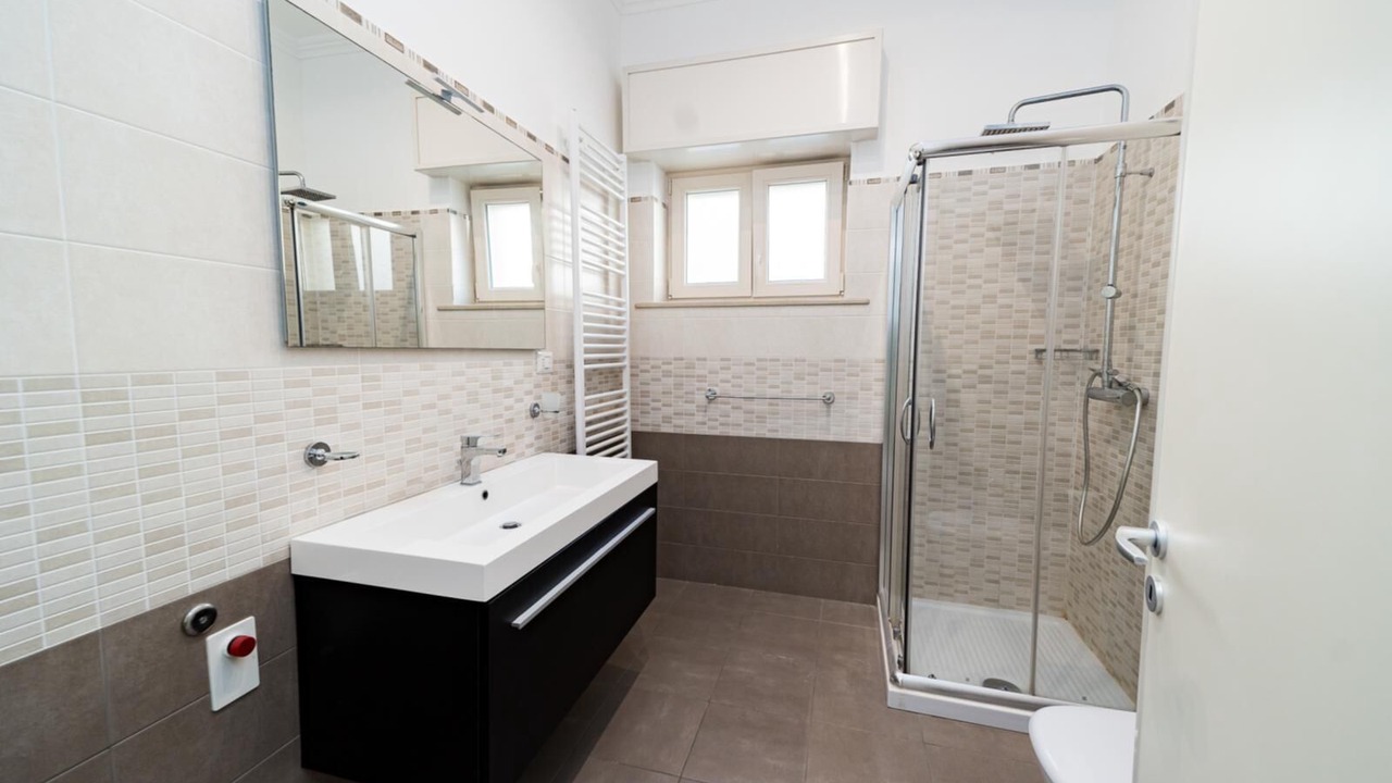 Photo of Bathroom in Gallipoli