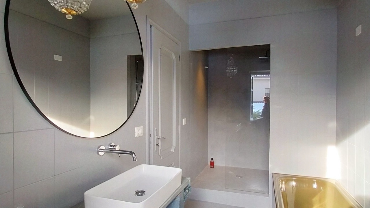 Photo of Bathroom in La Morra