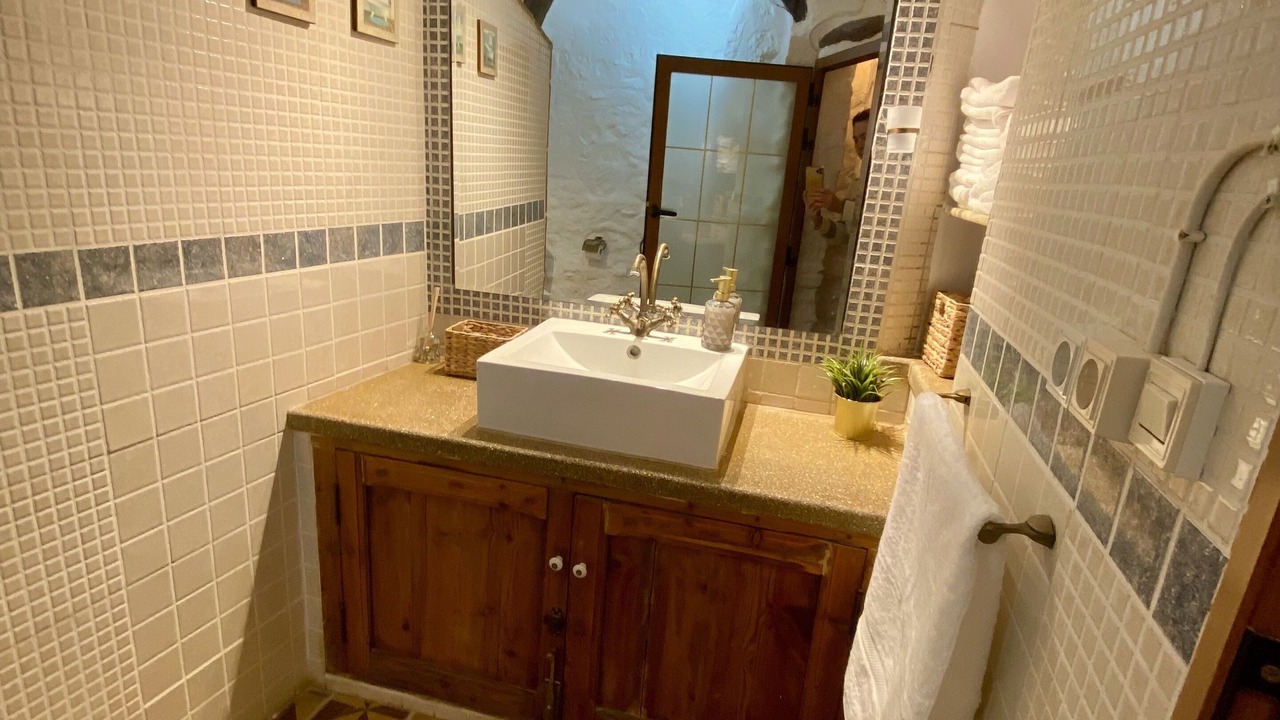 Photo of Bathroom in Losa del Obispo