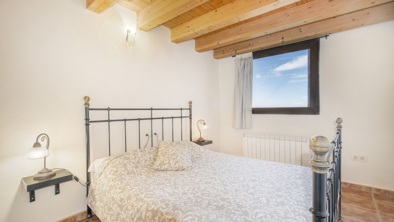 Photo of Bedroom in Ribera d'Ondara
